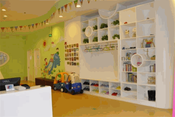 劲德妮尔国际早教